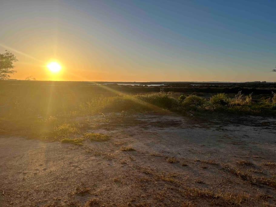 Chalet A 2 Kilometros De La Playa Chiclana de la Frontera Bagian luar foto